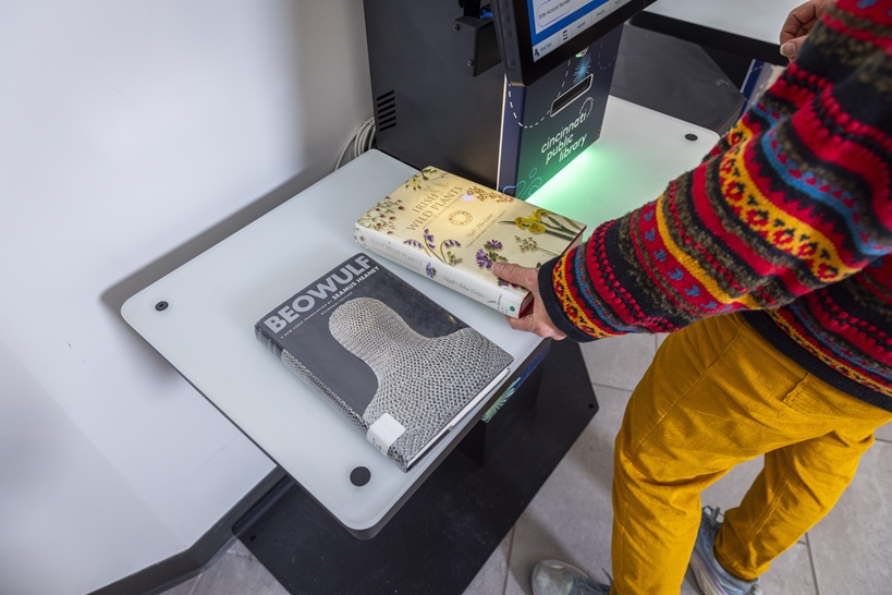 Cincinnati Main OH selfCheck 3000 lightning | quickConnect Beyond Self-Checkout