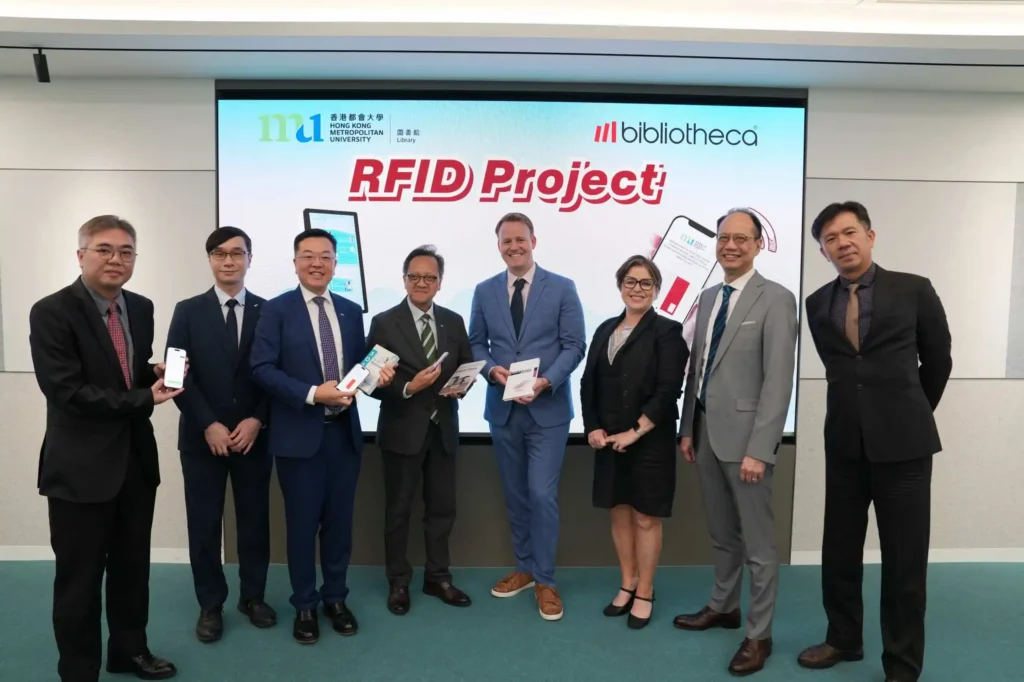 HKMU and Bibliotheca representatives at the Library’s RFID project launch