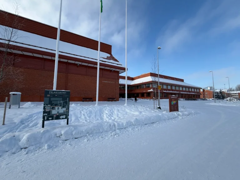 Selvbetjeningslån 9 Sammontalo og Sammonlahti Bibliotek i vinterlandskab i Villmanstrand