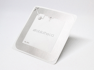 RFID tag square | Kirjastoaineistot