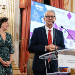 In a remarkable achievement, the media library of Pays du Coquelicot, located at Le Zèbre library in Albert, France, has been awarded the prestigious Territoria Gold at the 37th edition of the Territoria Awards. This national accolade was presented at the French National Assembly to the teams of Le Zèbre and Michel Watelain, the President of the Community of Communes of Pays du Coquelicot.