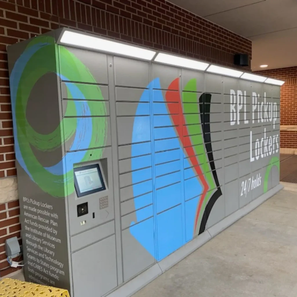 remoteLocker outdoor at Bentonville Public Library in Arkansas