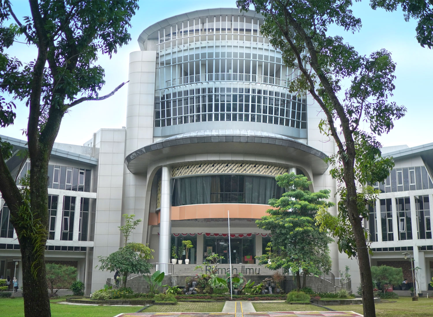 unnes University Library | Homepage
